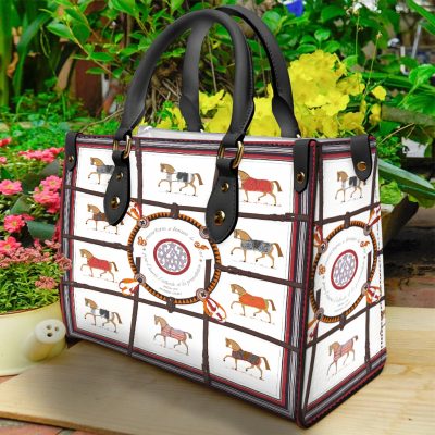 Luxurious Leather Handbag For Women 2024 - LMH19126
